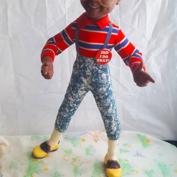 Vintage 17" Steve Urkel Doll + Vtg Pin - Picture 2 of 12